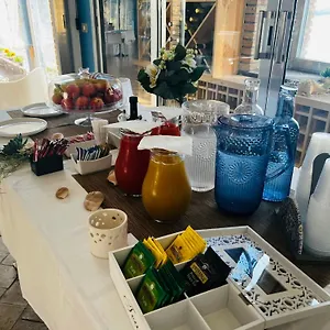  Aparthotel Sirina House